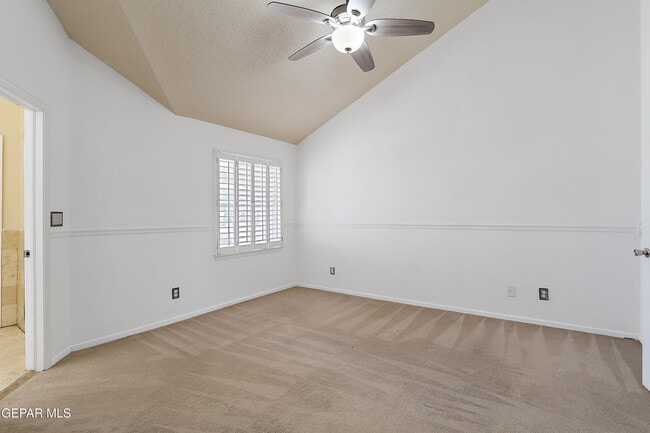 Building Photo - 6839 Pasatiempo Cir