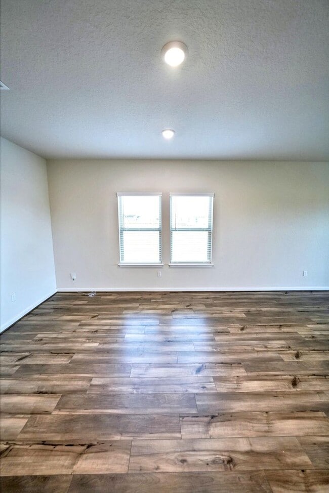 Building Photo - Beautiful Home Now Available in Orchard Pa...