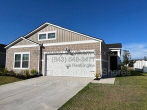 Building Photo - 234 S Reindeer Rd