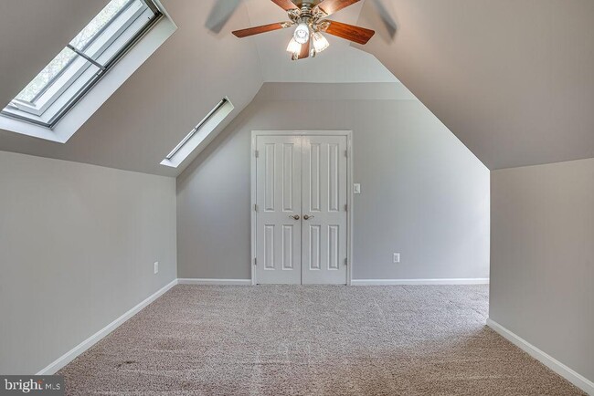 Building Photo - 14035 Vom Hainberg Pl