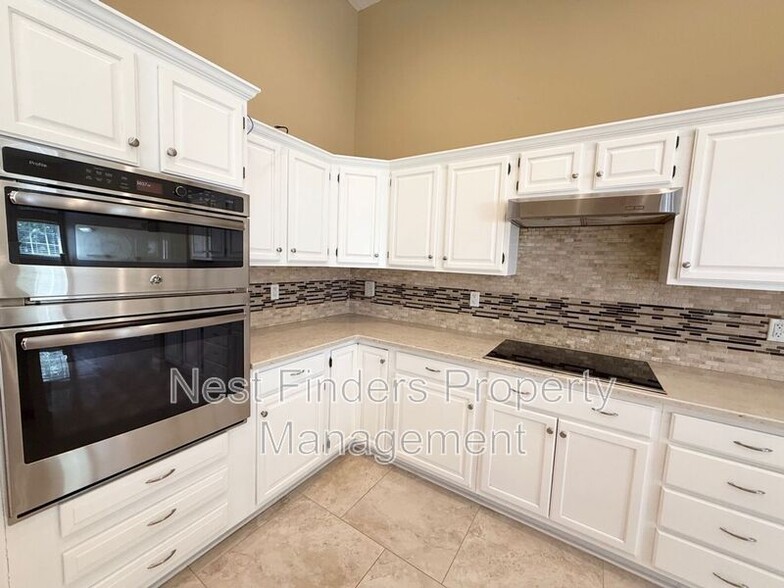 Building Photo - 8209 Condover Ct