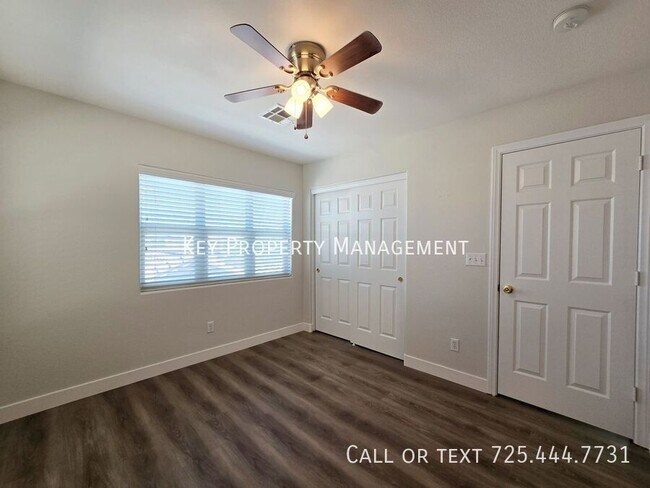 Building Photo - 8789 Ashley Park Ave