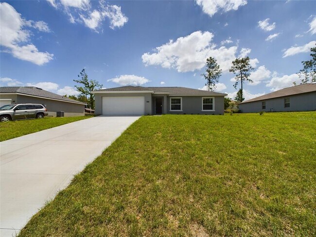 Building Photo - 13215 SW 77th Ave