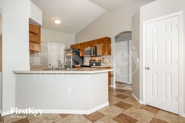 Building Photo - 10709 Deepbrook Dr