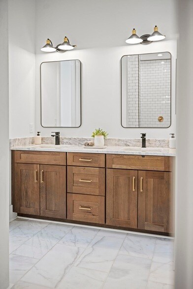 Building Photo - 4161 Cocos Wy