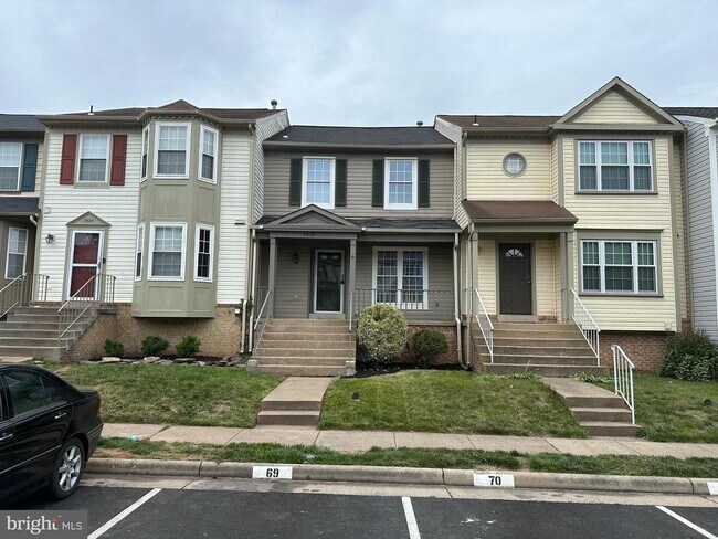 Building Photo - 7822 Brookview Ct