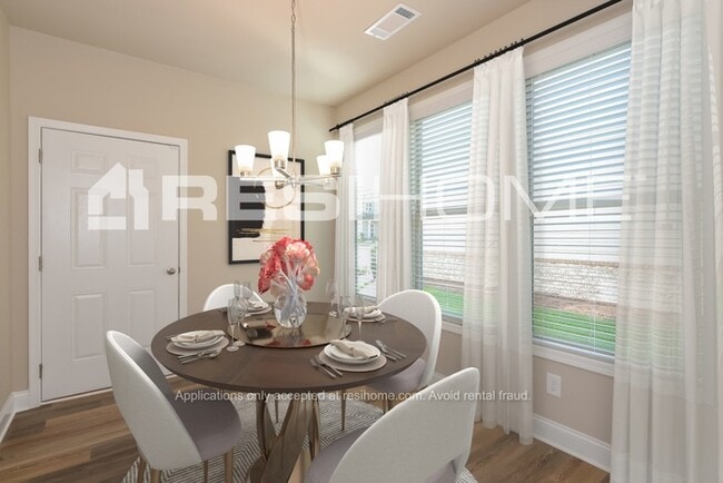 Building Photo - 147 Rockaway Dr S