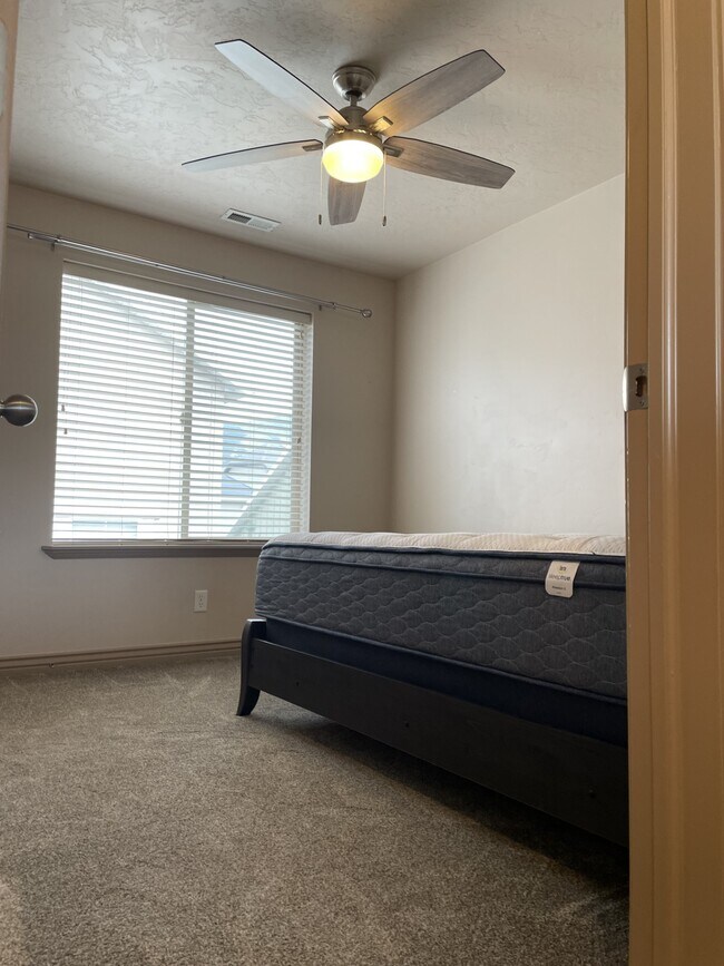 Building Photo - 5079 Fortrose Dr