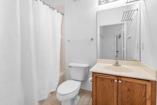 Building Photo - 4891 Bonsai Cir