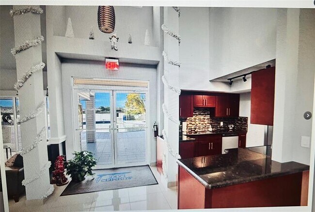 Building Photo - 3405 NW 44th St