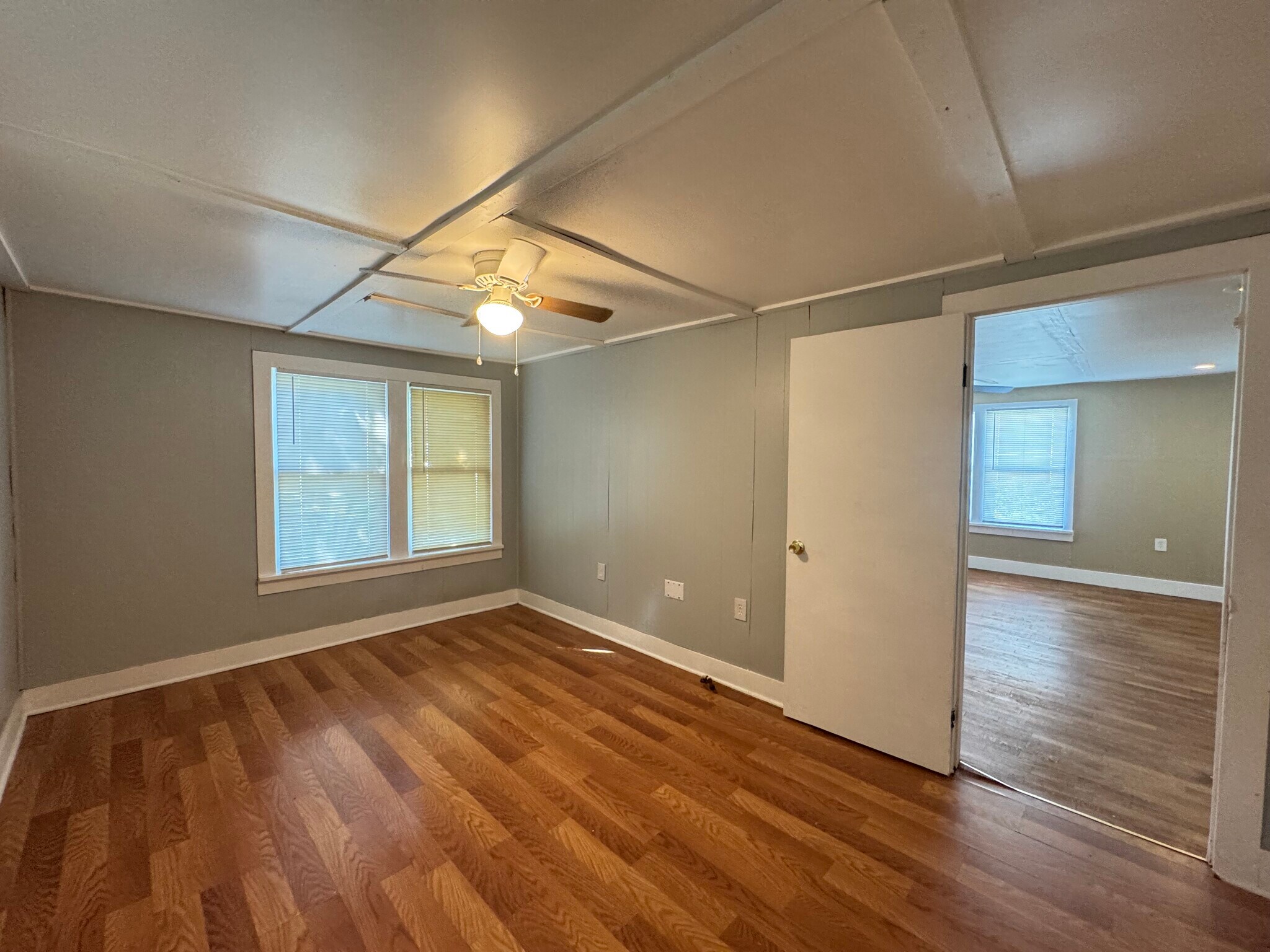 Building Photo - 3516 S Quapah Ave