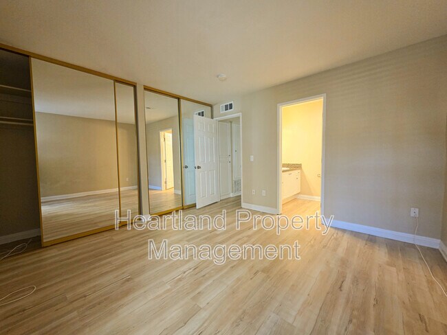 Building Photo - 17119 W Bernardo Dr