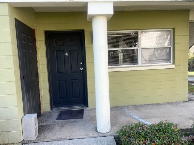 Building Photo - 1209 Unitah Ave