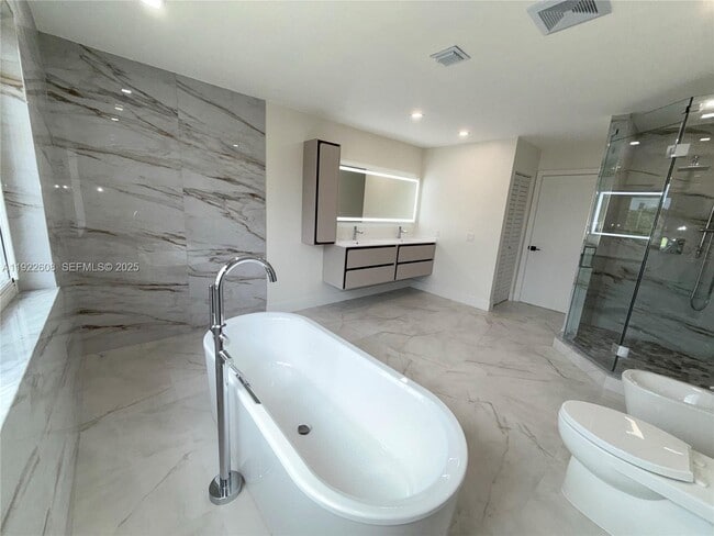 Building Photo - 15254 SW 109th St