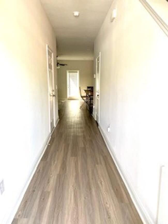 Building Photo - FURNISHED!!!  BEAUTIFUL 3 BEDROOM 2.5 BATH...