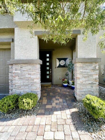 Building Photo - 8902 Sasquatch Run Ave