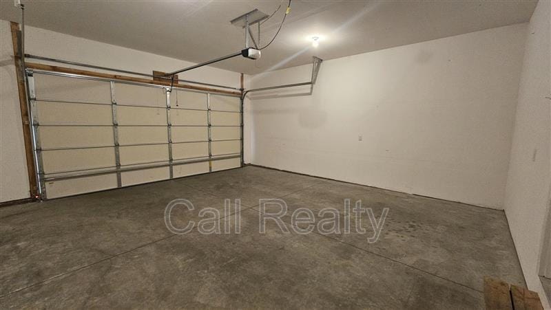 Building Photo - 4306 N Centennial Ln