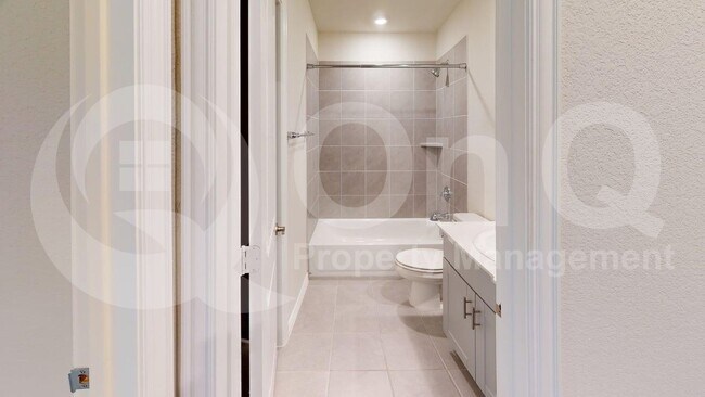 Building Photo - 2876 Brittlebush Dr