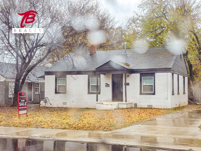 Building Photo - Charming 3 Bed home for lease!