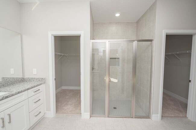 Building Photo - Peaceful and Private setting new construct...