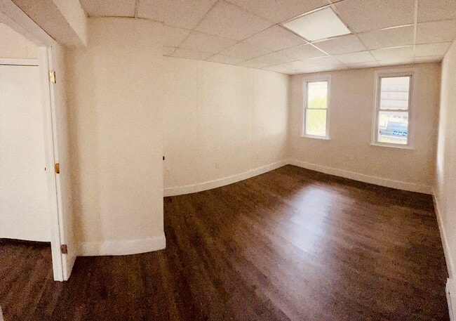 Building Photo - 1601 Electric St