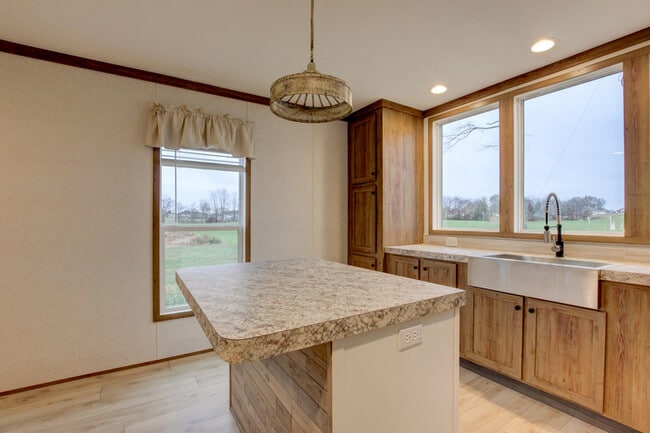 Building Photo - 295 Seays Rd