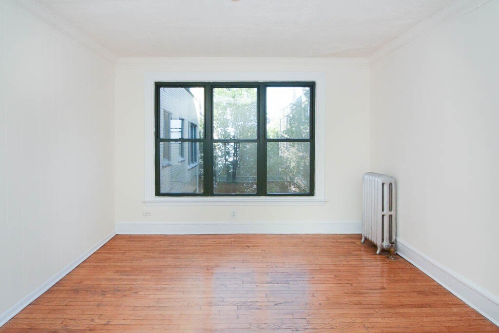 Building Photo - 2334 N Spaulding Ave