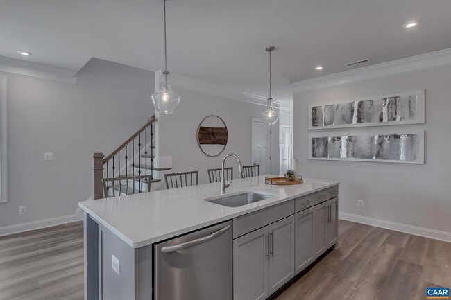 Building Photo - 108 Ridgeline Dr