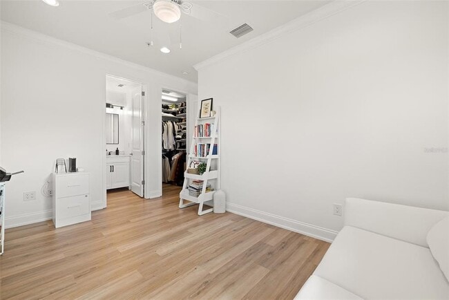 Building Photo - 111 N Albany Ave