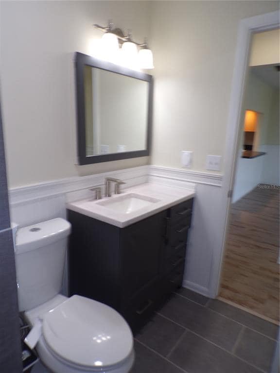 Building Photo - 1335 Mineo Dr