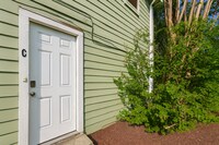 Building Photo - 1305 Lorrain St