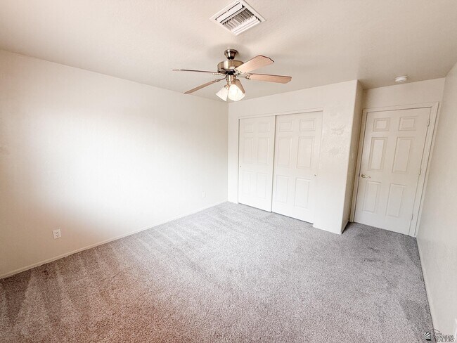 Building Photo - 3590 W 27th Pl