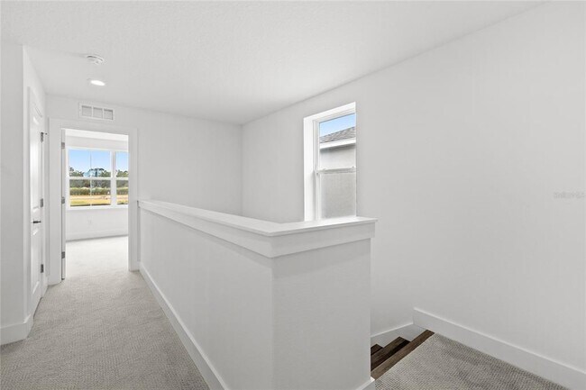 Building Photo - 2527 Long Pne Ave