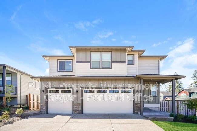 Building Photo - 1730 NE Gilbert Ln