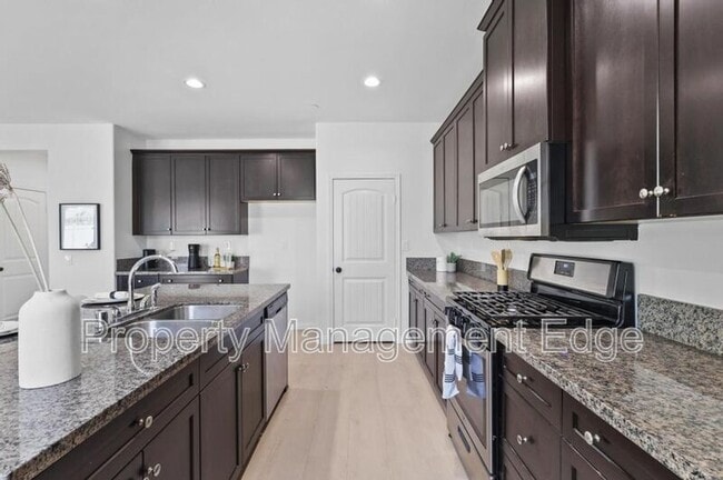 Building Photo - 29305 Catalpa