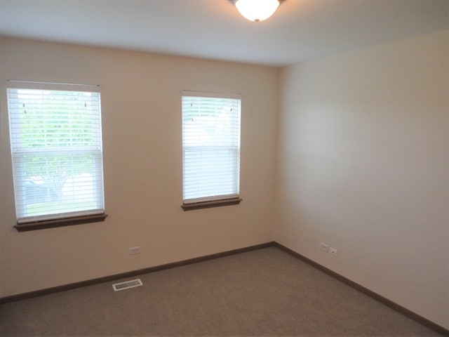 Building Photo - 823 N Commonwealth Ave