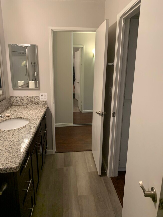Luxury Bathroom Feeling - 3106 Summertime Ln