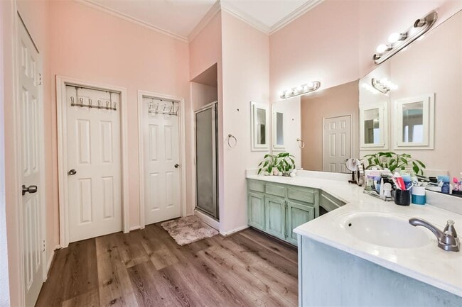 Building Photo - 1306 N Gabriel River Cir