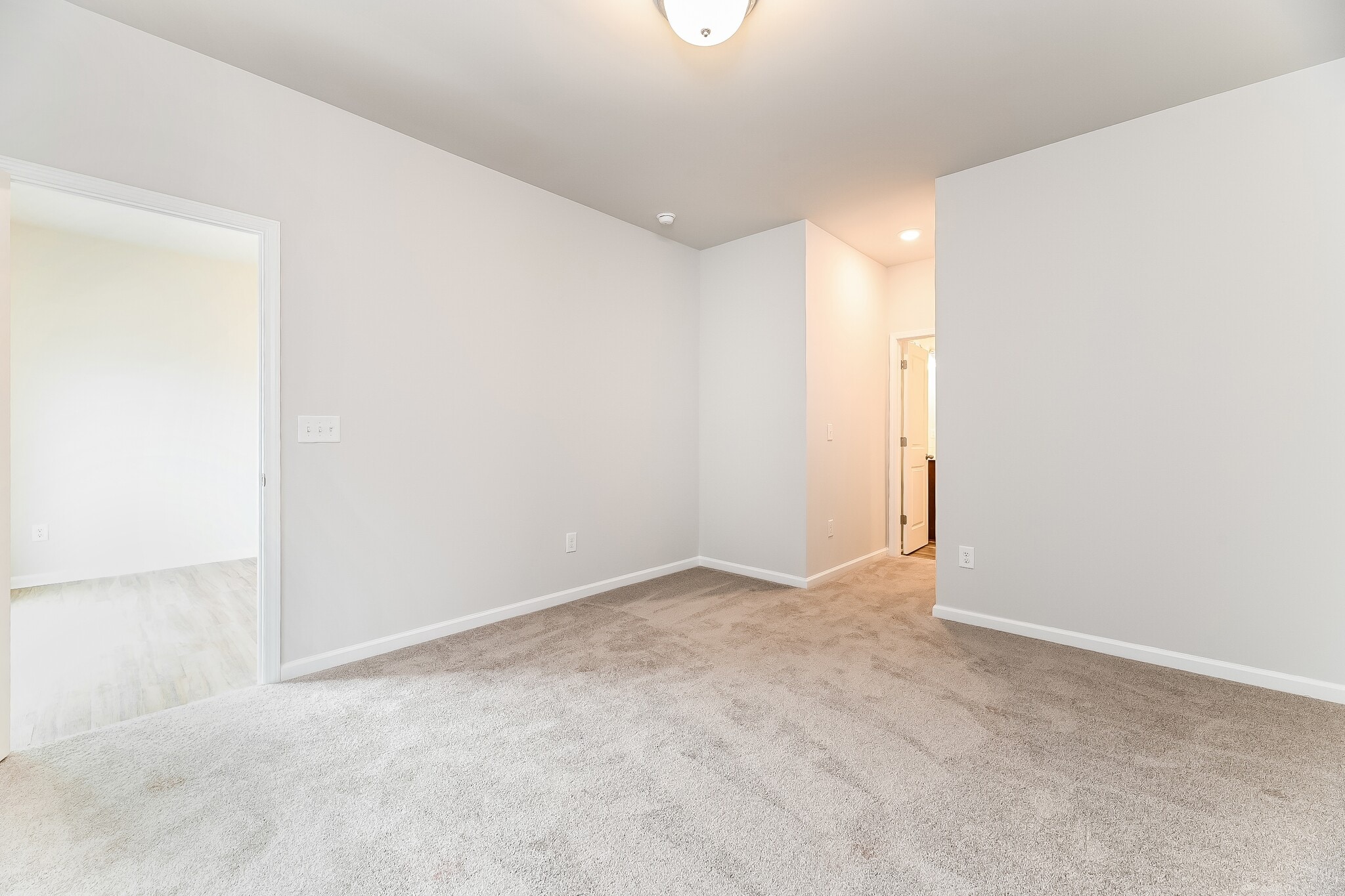 Building Photo - 2804 Summer Townes Wy