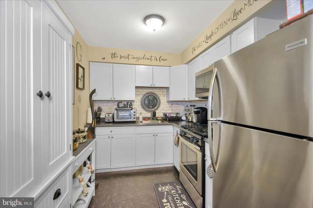 Building Photo - 809 Lindsley Ct