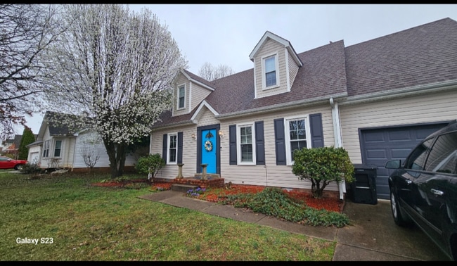 Building Photo - 1419 Amberwood Cir