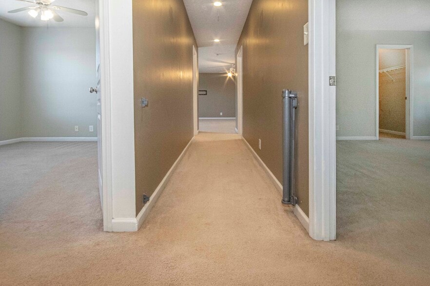 Building Photo - 1223 Walnut Branch Ln