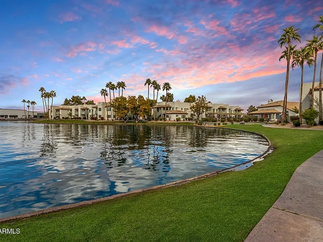 Primary Photo - 1825 W Ray Rd