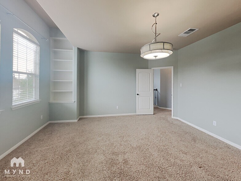 Building Photo - 9613 Solana Vista Loop