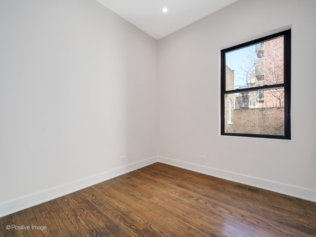Building Photo - 846 N Ashland Ave