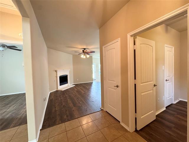 Building Photo - 9709 Straightaway Dr