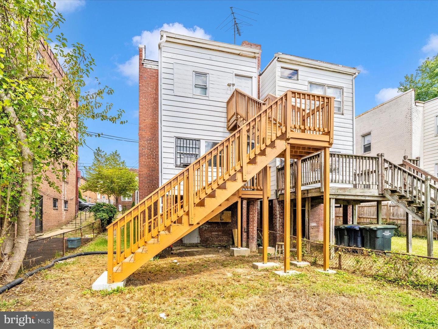 Back Yard - 4215 Dix St NE