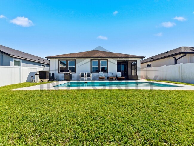 Building Photo - 34266 Radley Wy