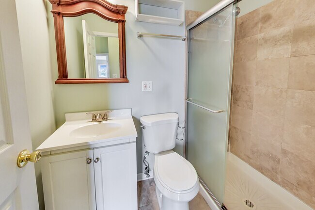 Building Photo - 2636 N Orchard St