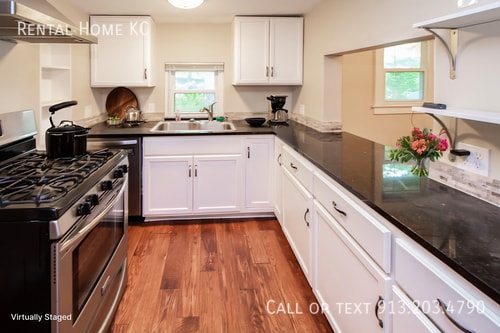 Building Photo - 5101 Hardy-